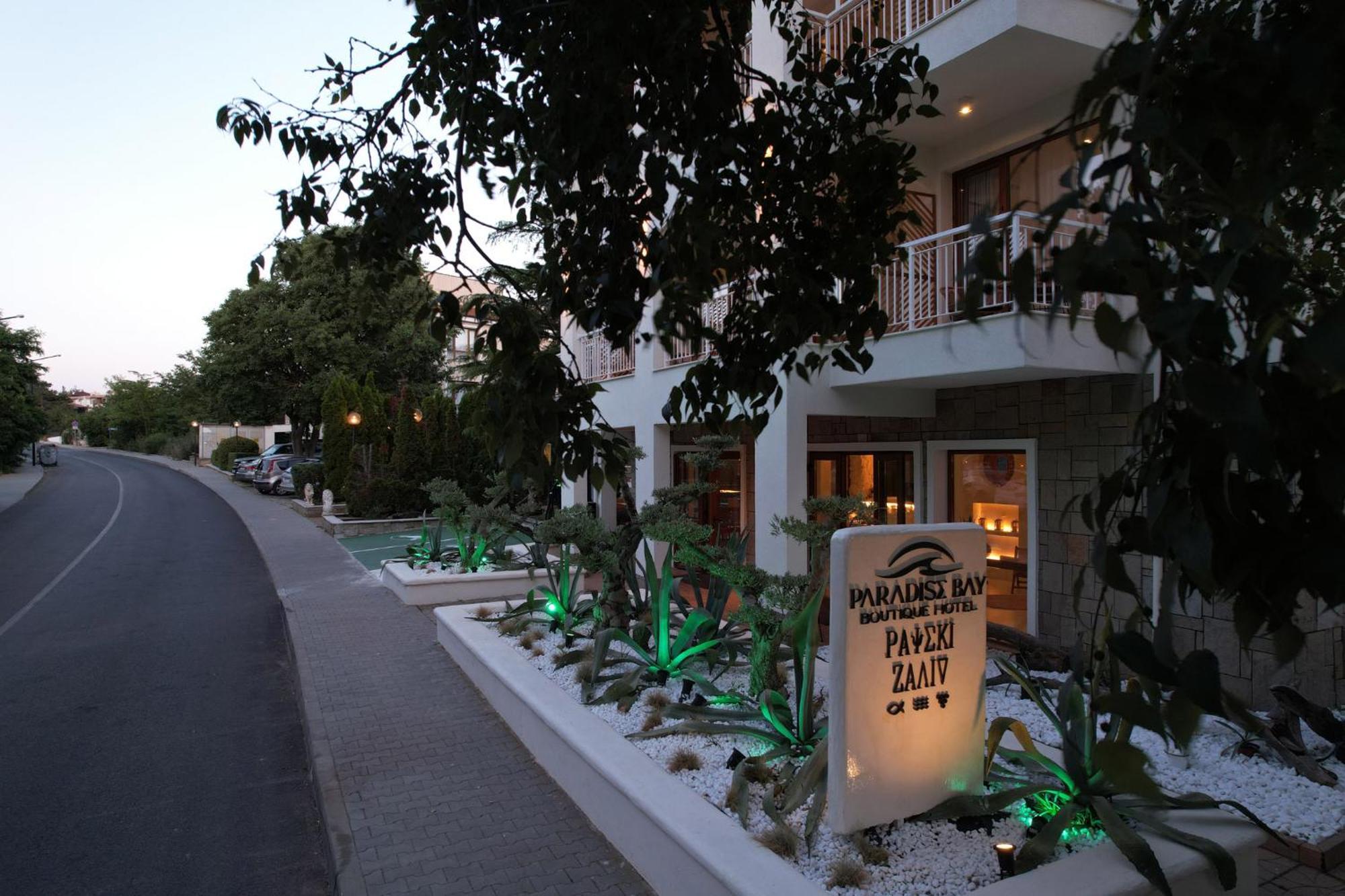 Paradise Bay Hotel Sozopol Exterior photo